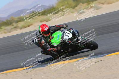 media/Oct-30-2022-CVMA (Sun) [[fb421c3cec]]/Race 10 Supersport Middleweight Shootout/